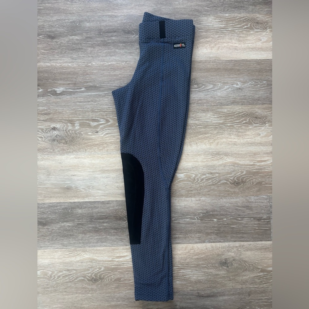 Woman’s Riding Pants - Picture 2 of 4